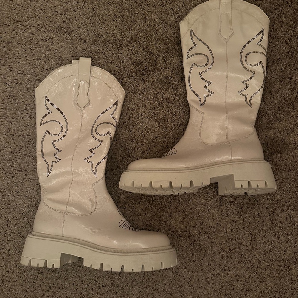 Feners White Boots Size EU 43